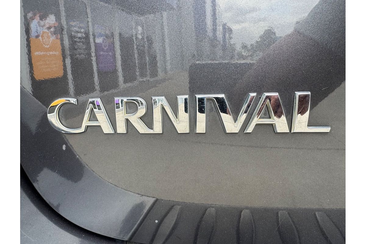 2015 Kia Carnival S YP