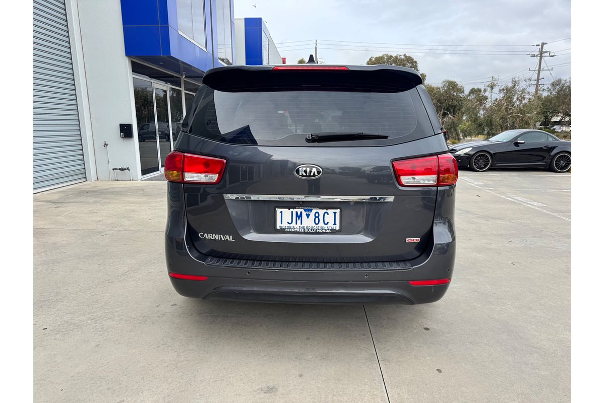 2015 Kia Carnival S YP