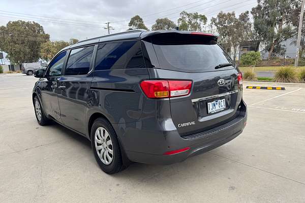 2015 Kia Carnival S YP