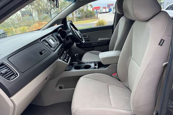 2015 Kia Carnival S YP