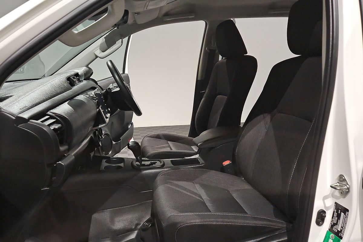 2021 Toyota Hilux SR GUN126R 4X4