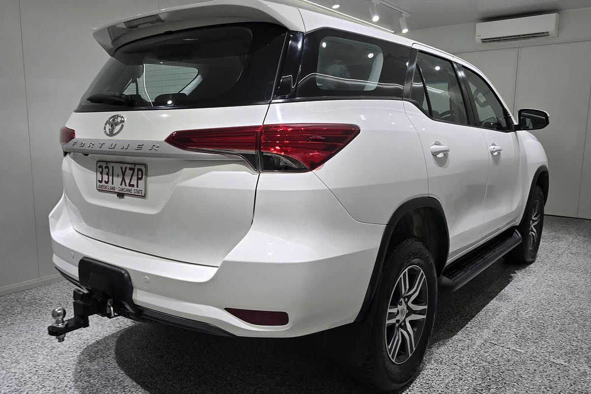 2018 Toyota Fortuner GX GUN156R