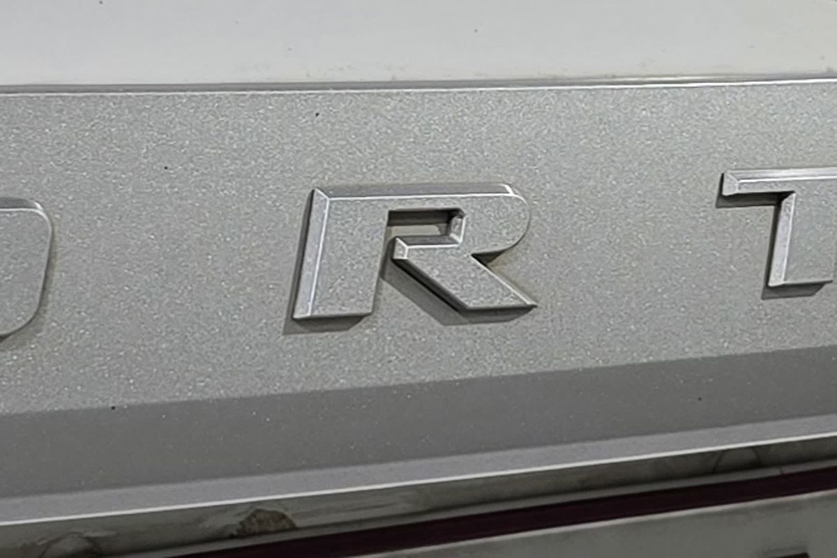 2018 Toyota Fortuner GX GUN156R