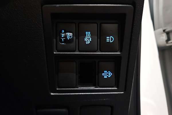 2021 Toyota Hilux SR GUN126R 4X4