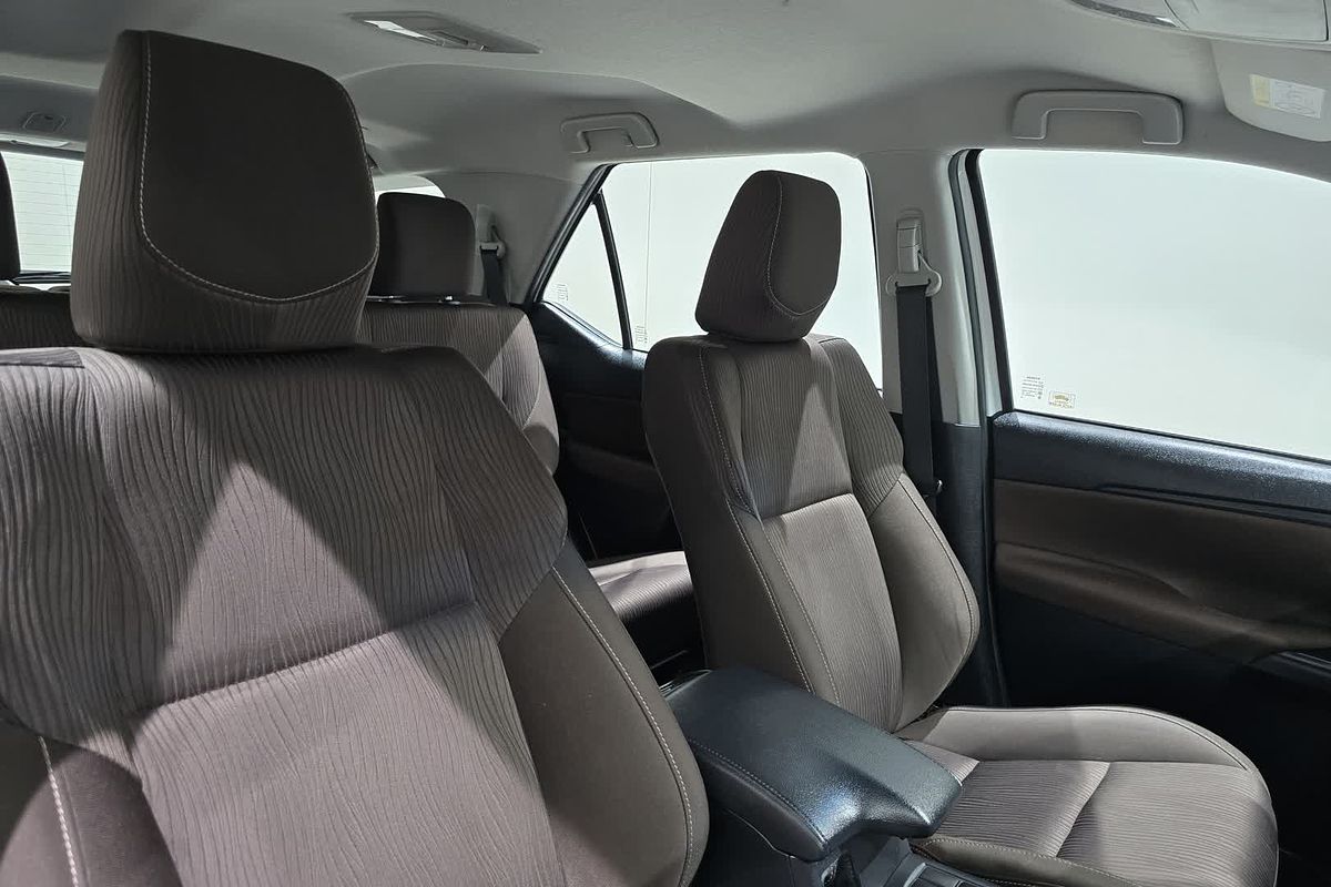 2018 Toyota Fortuner GX GUN156R