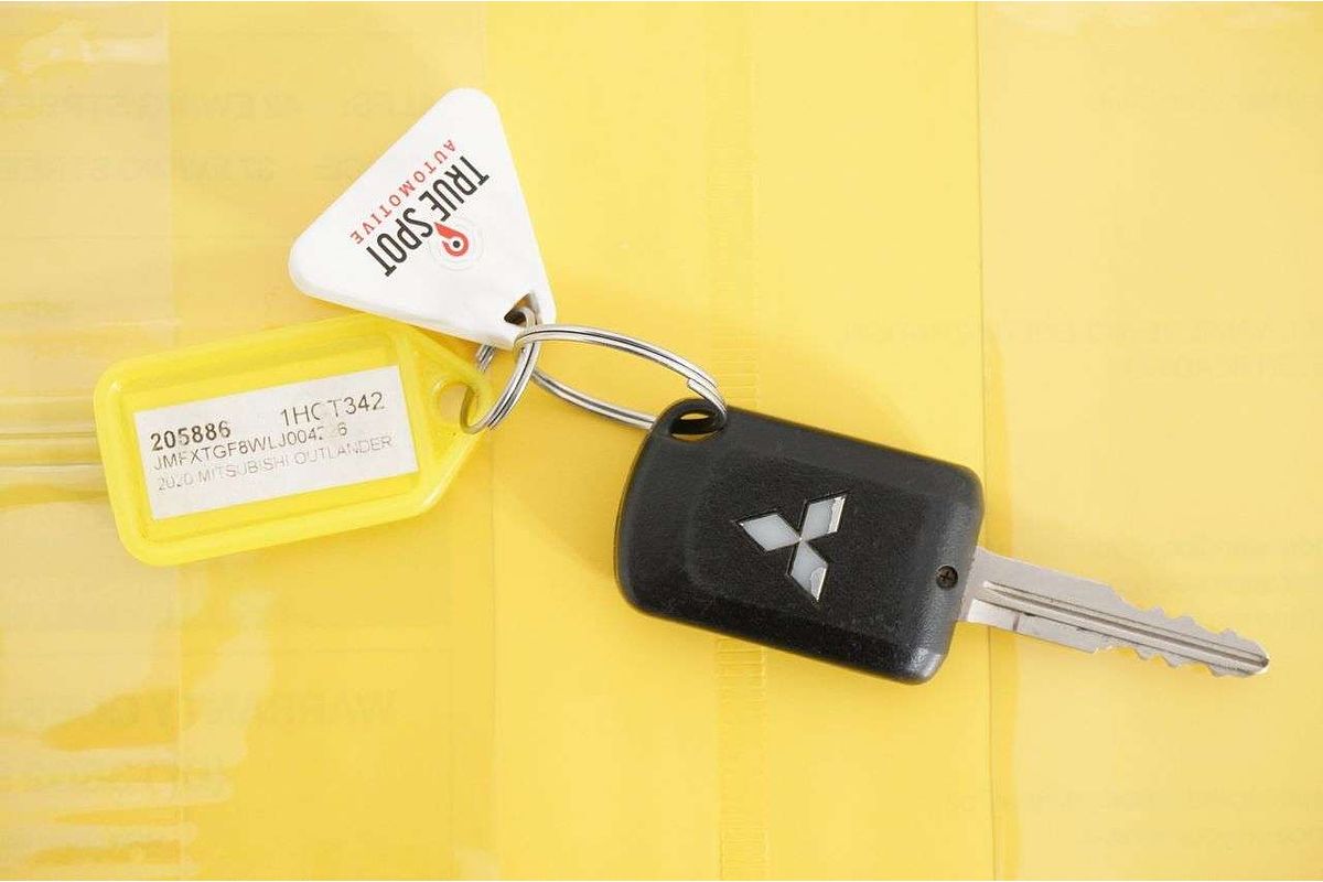 2020 Mitsubishi OUTLANDER ES 7 SEAT (AWD) ZL MY20