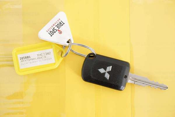 2020 Mitsubishi OUTLANDER ES 7 SEAT (AWD) ZL MY20