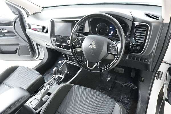 2020 Mitsubishi OUTLANDER ES 7 SEAT (AWD) ZL MY20