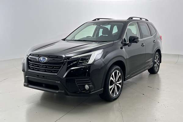 2022 Subaru Forester 2.5i Premium S5