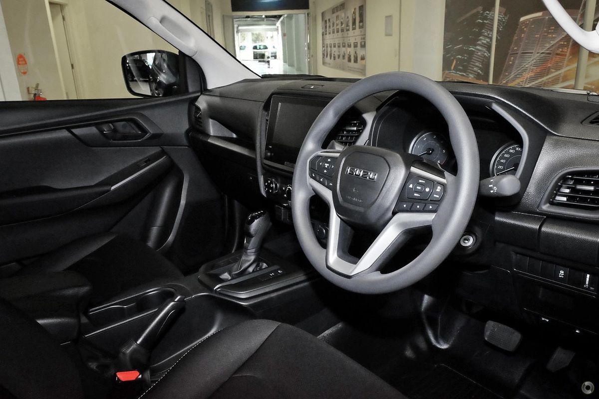 2025 Isuzu D-MAX SX 4X4