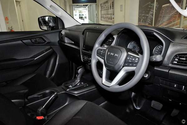 2025 Isuzu D-MAX SX 4X4