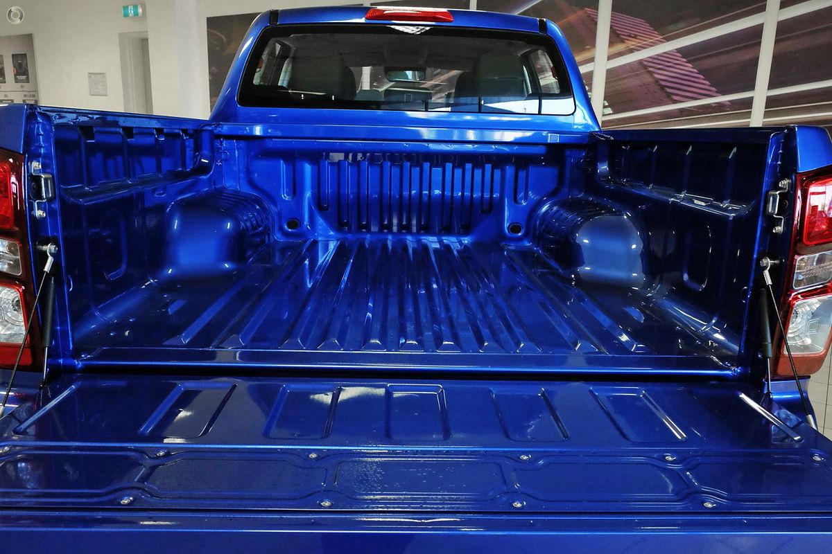 2025 Isuzu D-MAX SX 4X4