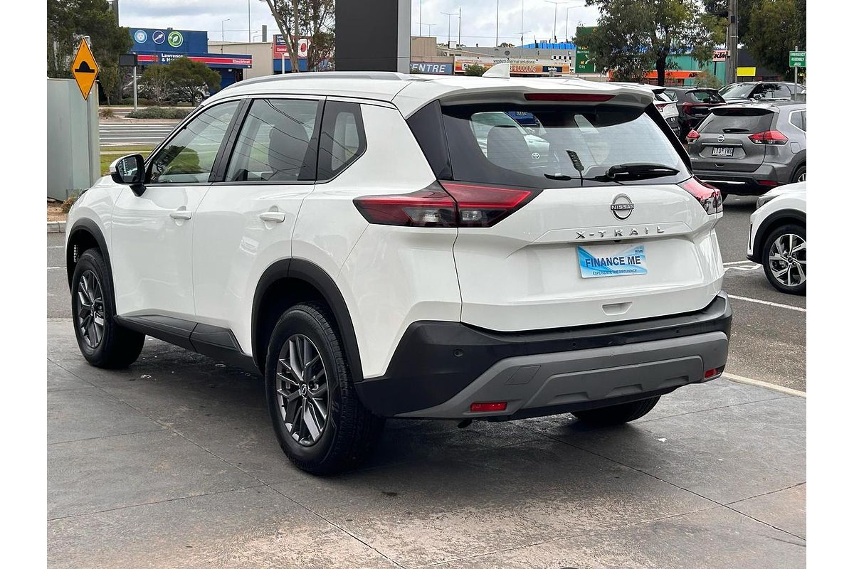 2024 Nissan X-TRAIL ST T33