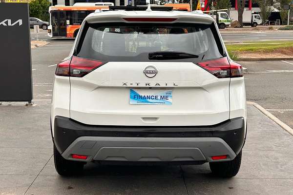 2024 Nissan X-TRAIL ST T33