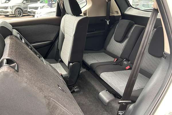 2024 Nissan X-TRAIL ST T33