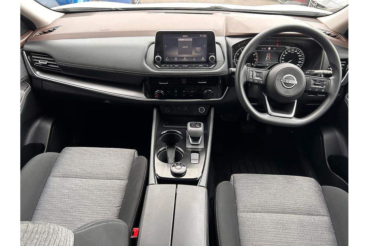 2024 Nissan X-TRAIL ST T33