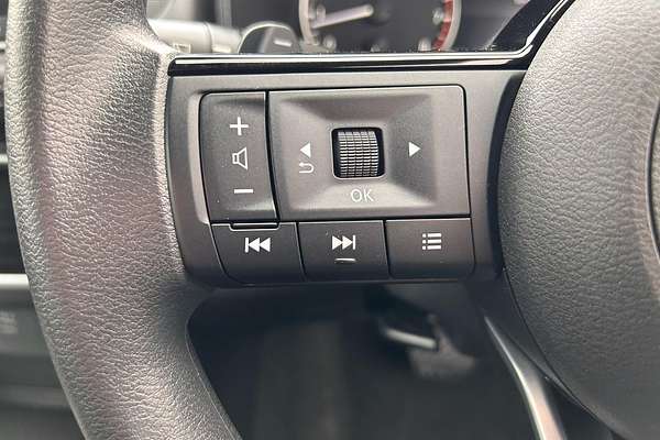 2024 Nissan X-TRAIL ST T33