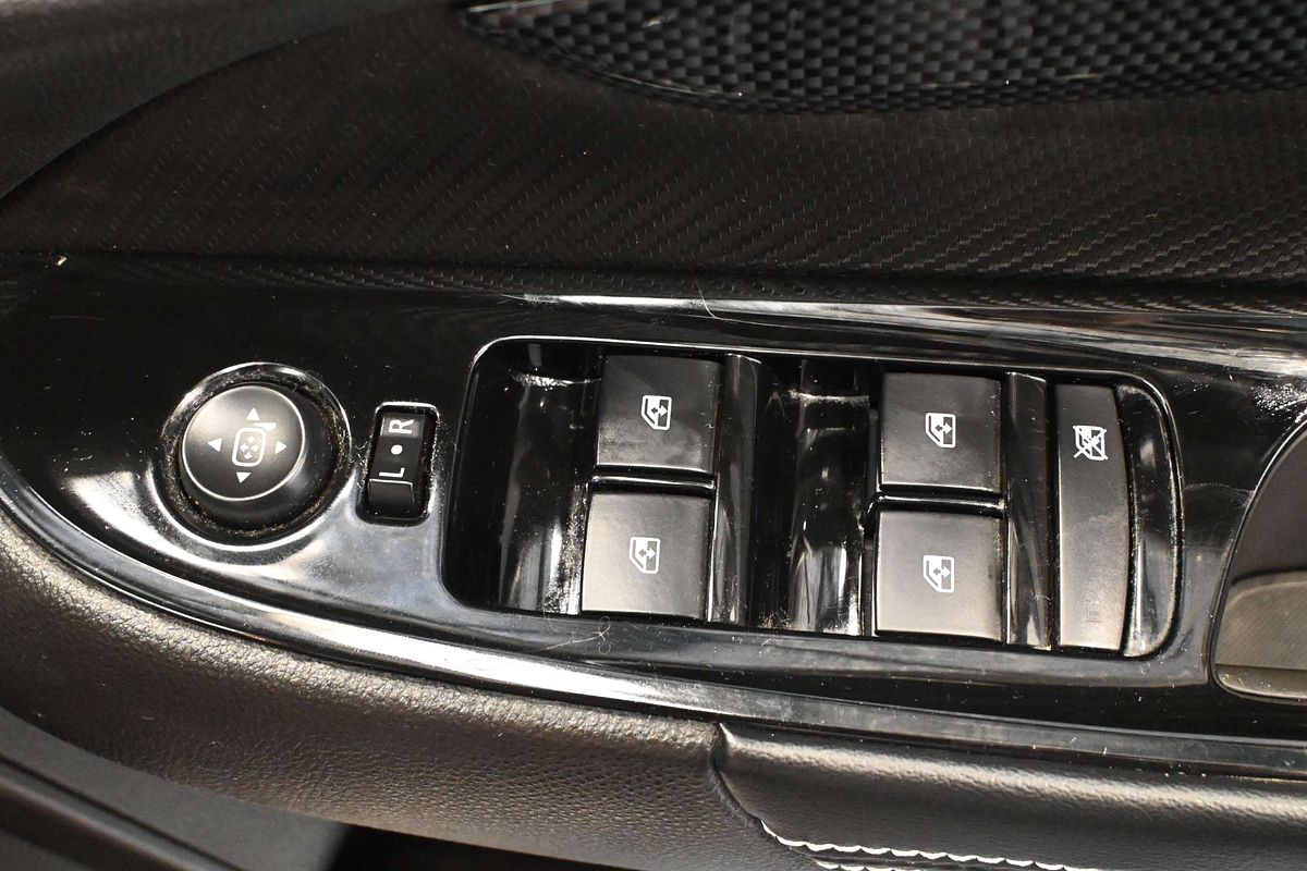 2014 Holden Commodore SV6 VF