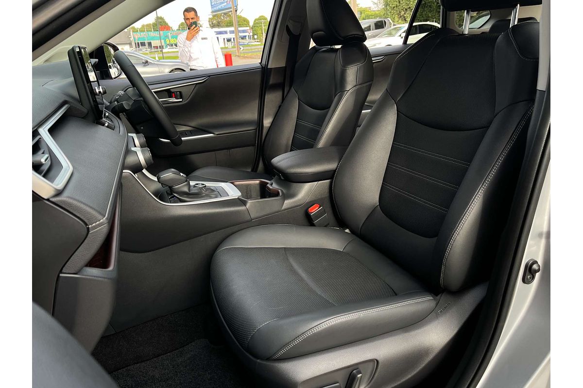 2023 Toyota RAV4 Cruiser AXAH54R