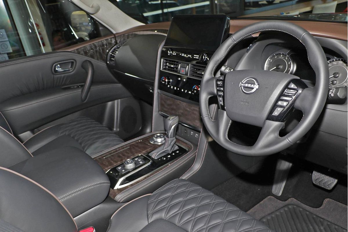 2025 Nissan Patrol Ti-L Y62
