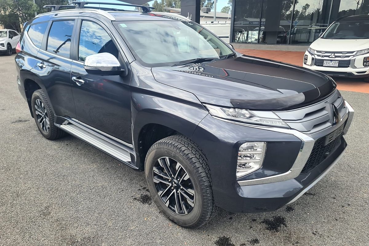 2022 Mitsubishi Pajero Sport GLS QF
