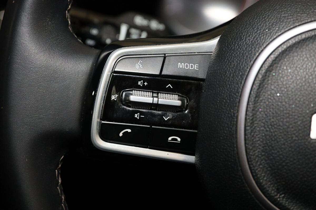 2023 Kia Sorento Sport MQ4