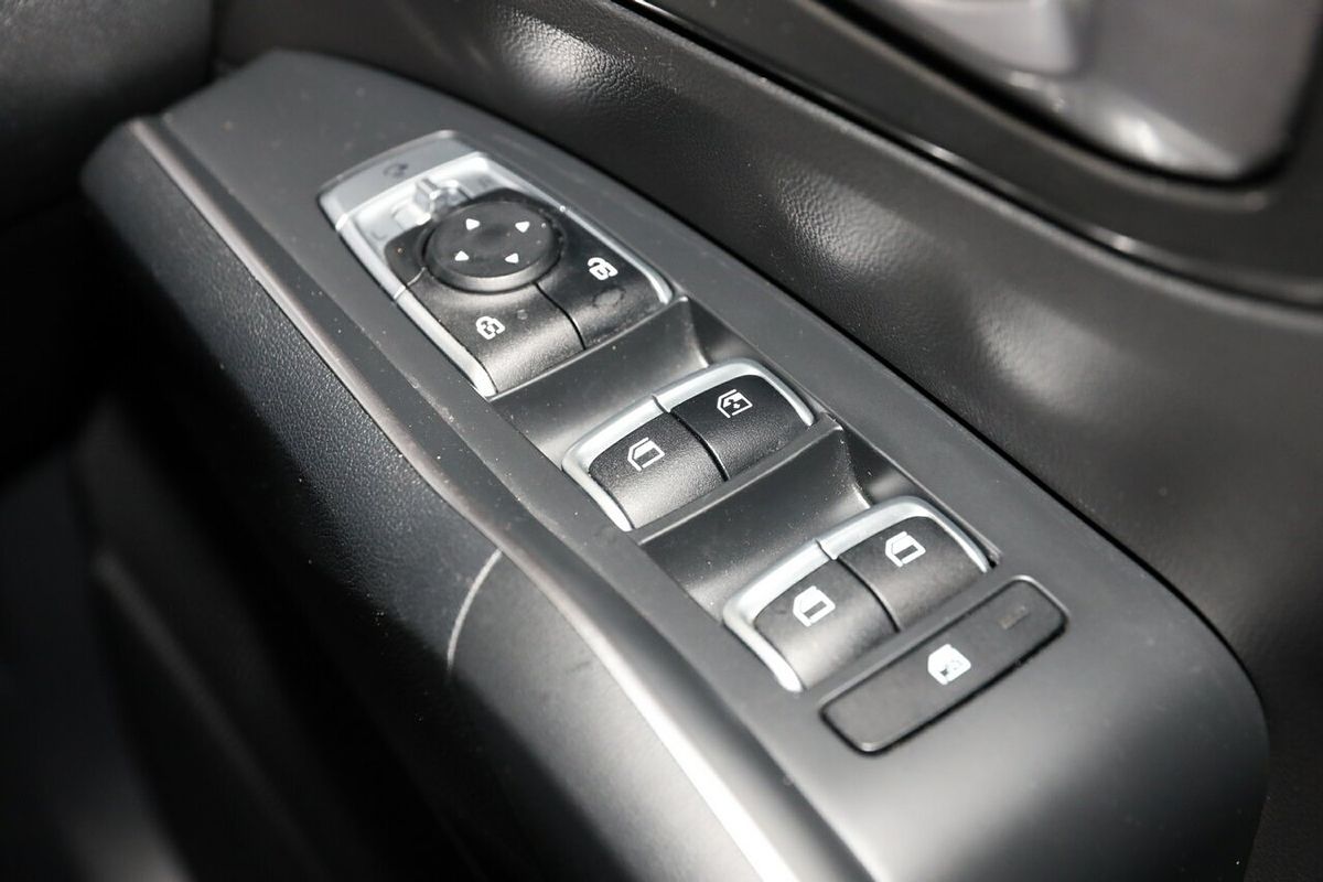 2023 Kia Sorento Sport MQ4