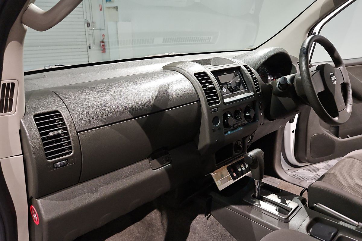 2010 Nissan Navara RX D40 4X4