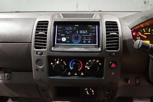 2010 Nissan Navara RX D40 4X4