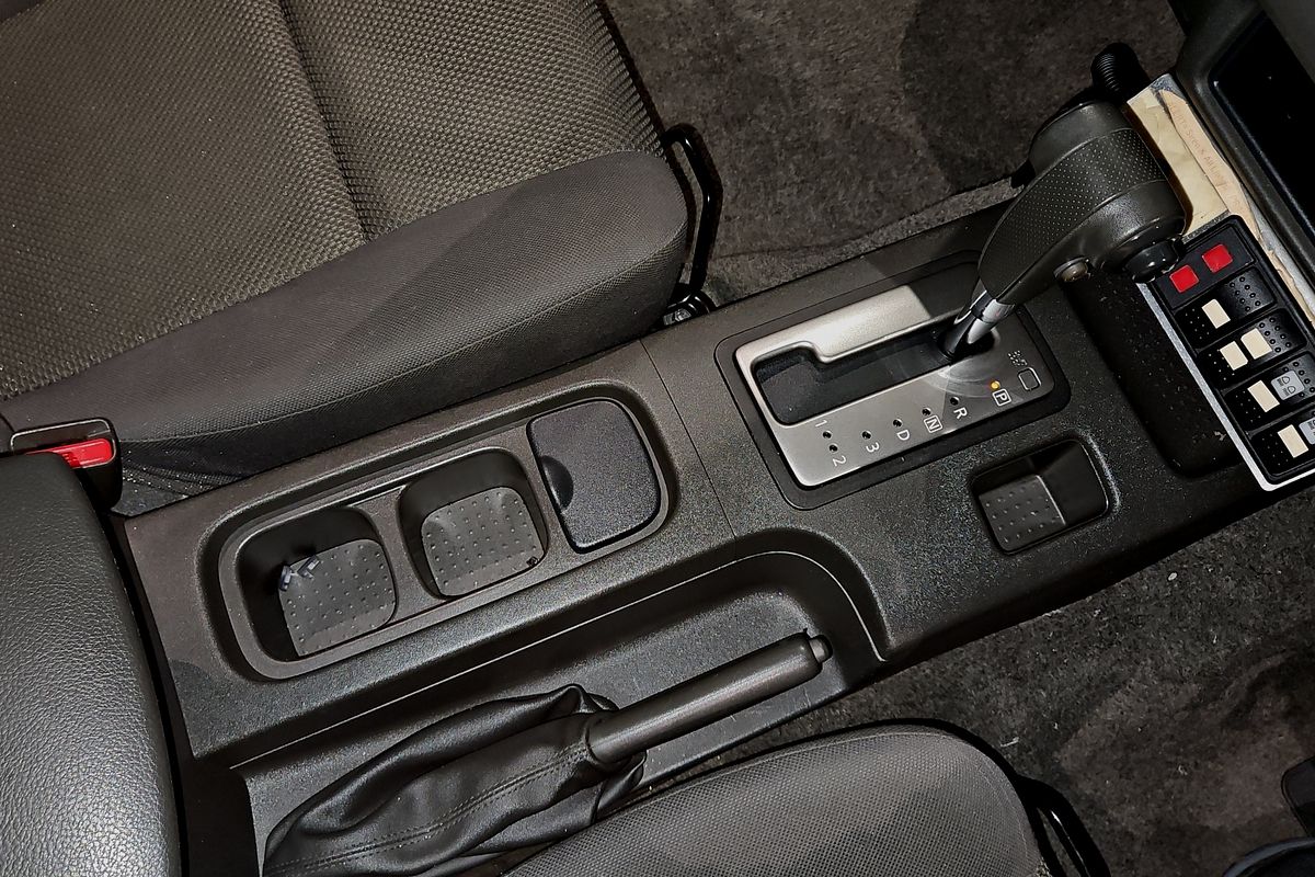 2010 Nissan Navara RX D40 4X4