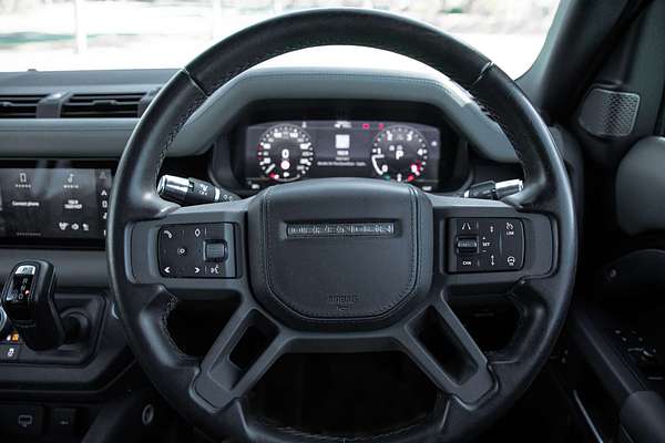 2021 Land Rover Defender 110 D300 X-Dynamic SE L663