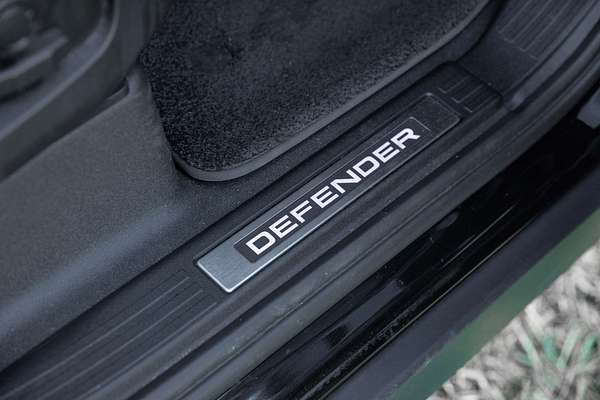 2021 Land Rover Defender 110 D300 X-Dynamic SE L663