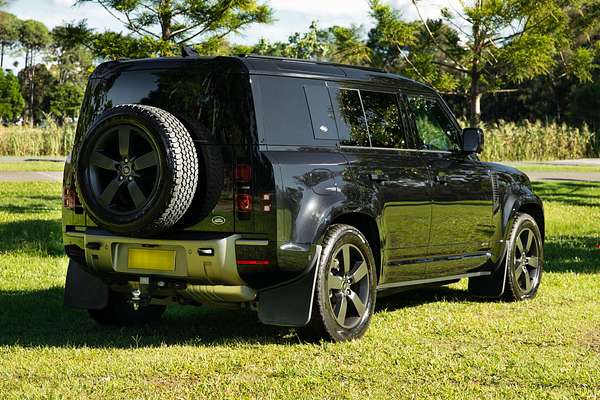 2021 Land Rover Defender 110 D300 X-Dynamic SE L663