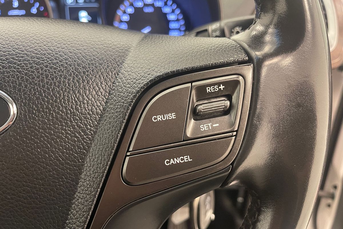 2016 Hyundai Santa Fe Active DM3 Series II