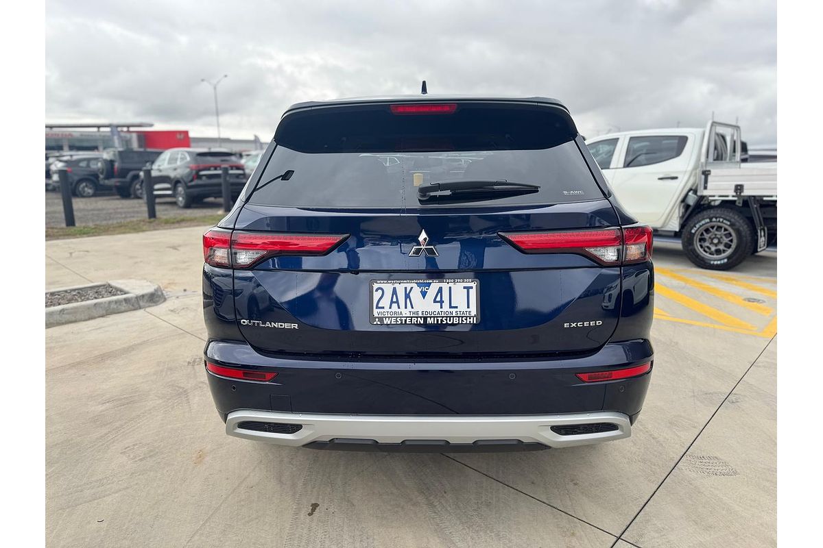 2024 Mitsubishi Outlander Exceed ZM