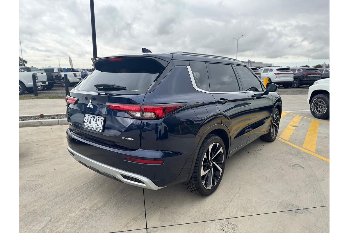 2024 Mitsubishi Outlander Exceed ZM