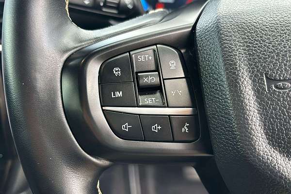2024 Ford Everest Platinum