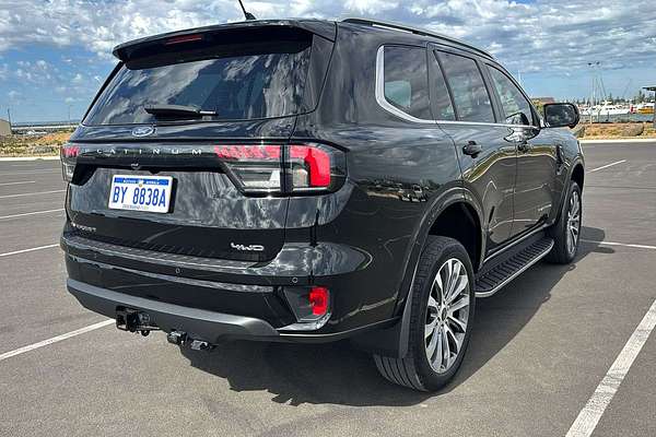 2024 Ford Everest Platinum