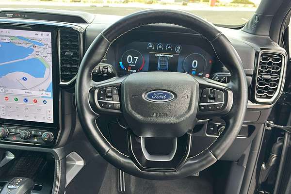2024 Ford Everest Platinum