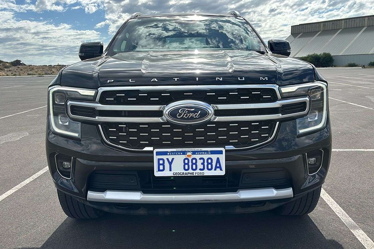 2024 Ford Everest Platinum