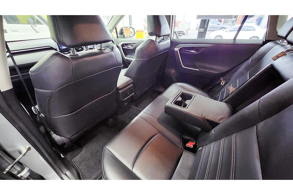 2021 Toyota RAV4 Cruiser AXAH52R