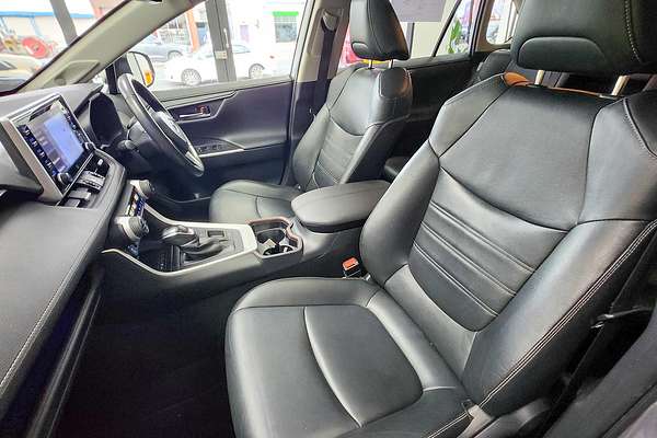 2021 Toyota RAV4 Cruiser AXAH52R