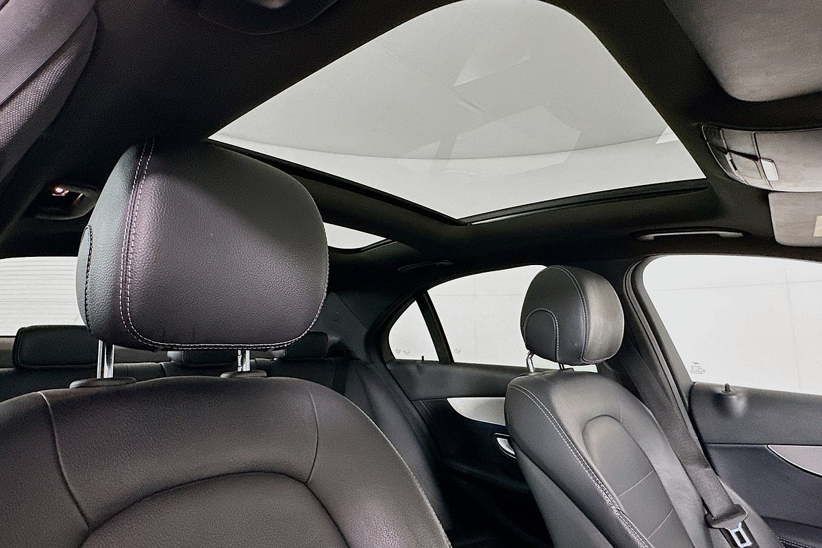 2017 Mercedes-Benz C-Class C300 W205