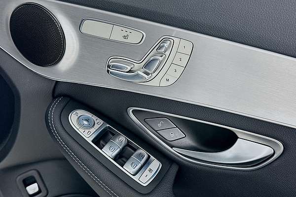 2017 Mercedes-Benz C-Class C300 W205