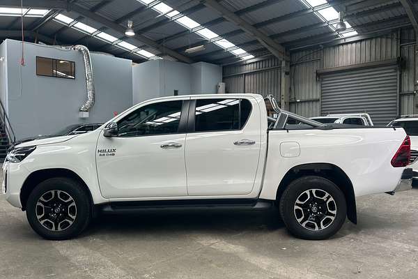 2023 Toyota Hilux SR5 GUN126R