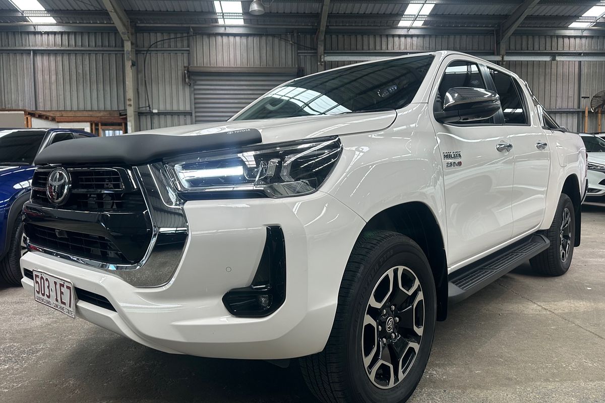 2023 Toyota Hilux SR5 GUN126R