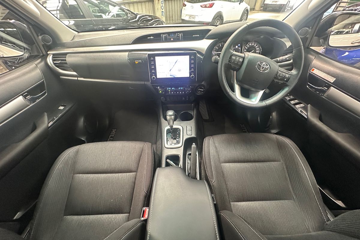 2023 Toyota Hilux SR5 GUN126R