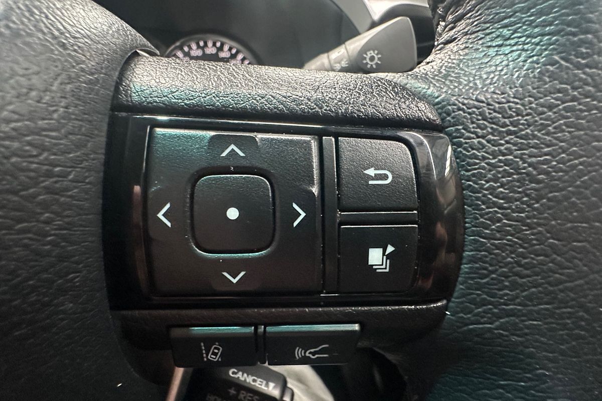 2023 Toyota Hilux SR5 GUN126R