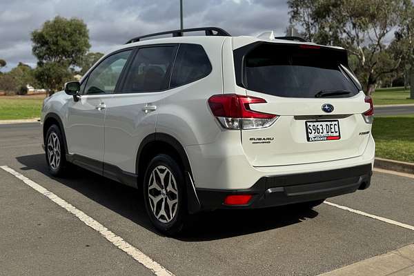 2023 Subaru Forester 2.5i S5