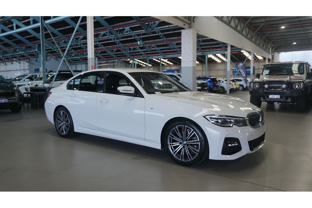 2022 BMW 3 Series 320i M Sport G20